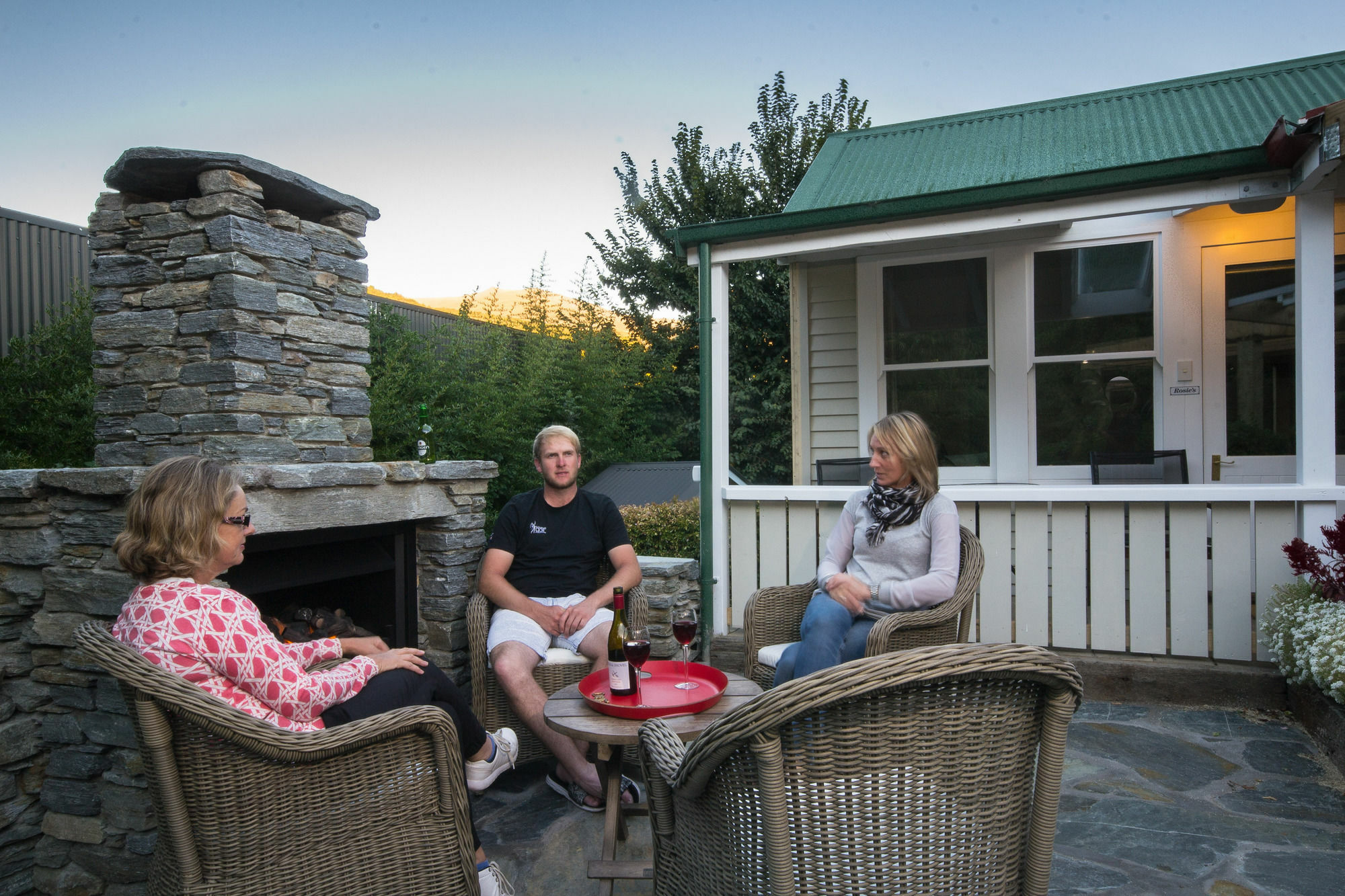 Arrowtown Lodge Exterior photo
